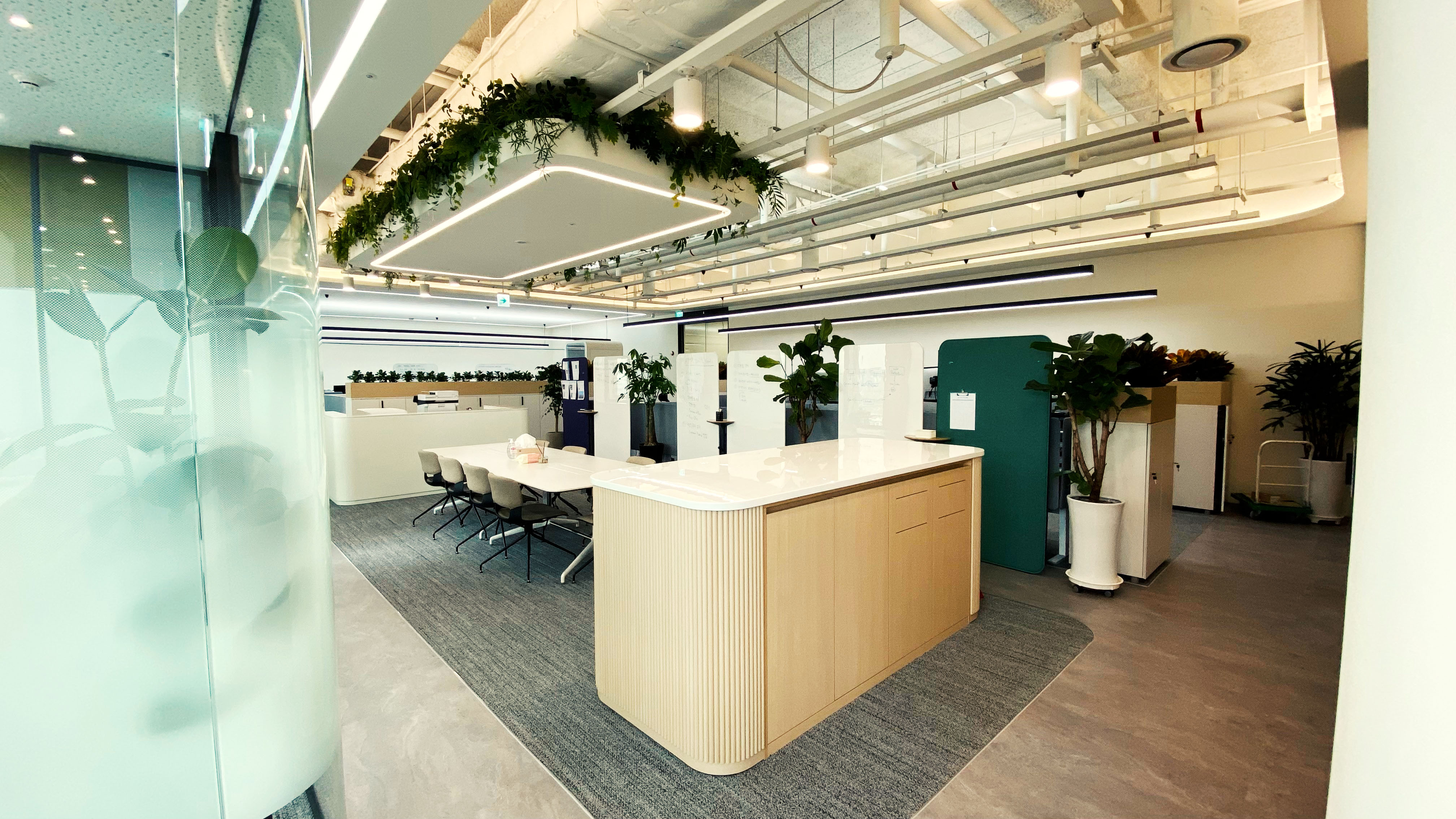 (주)비사이드코리아 대표이미지