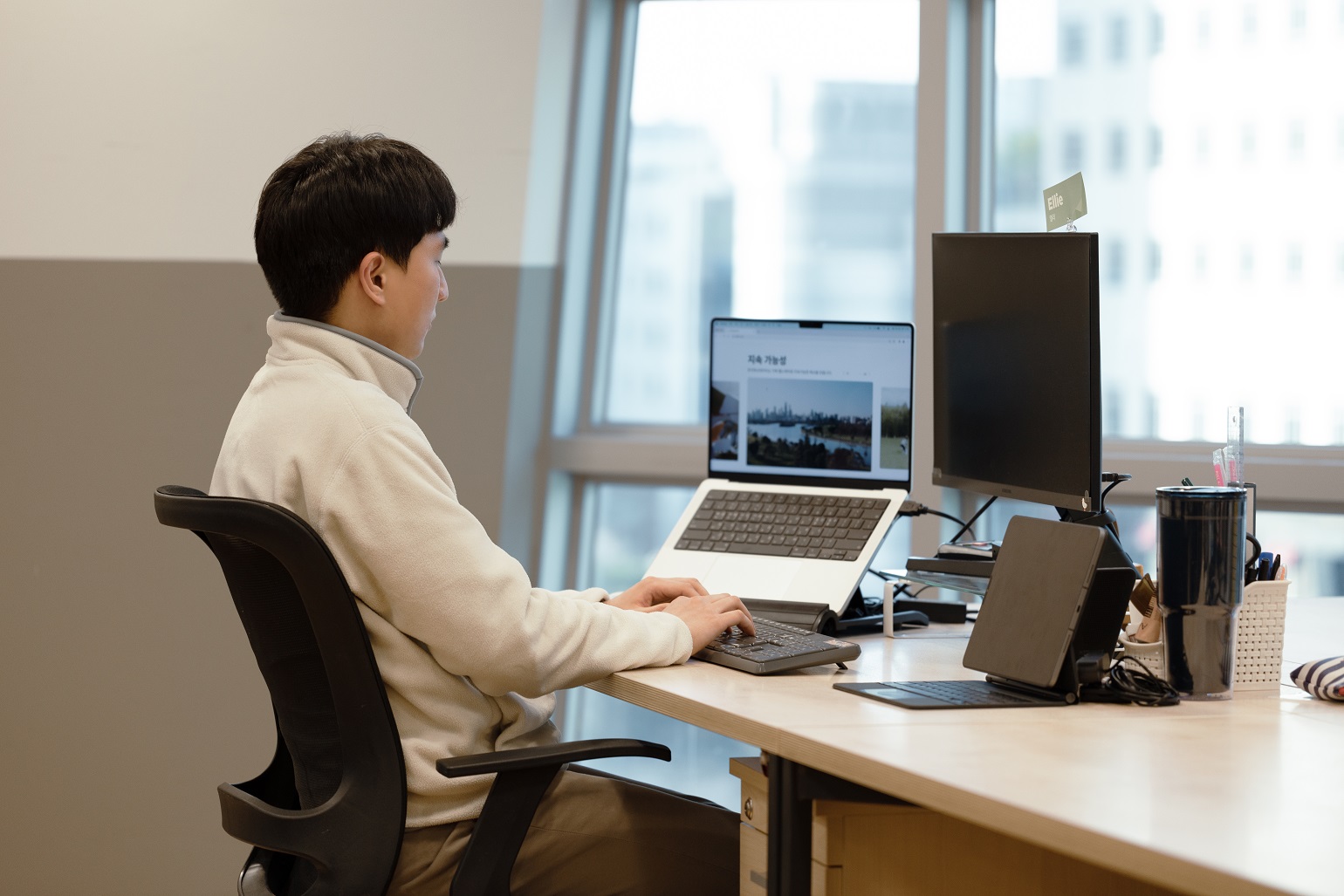 에임드에이아이 대표이미지