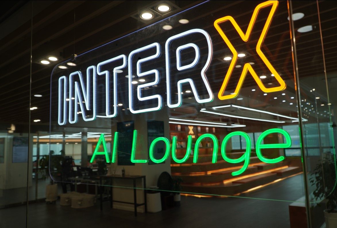 인터엑스 대표이미지