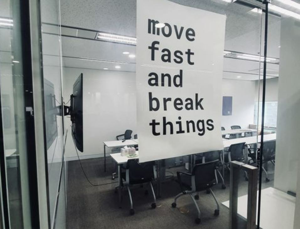 퍼플아이오 대표이미지