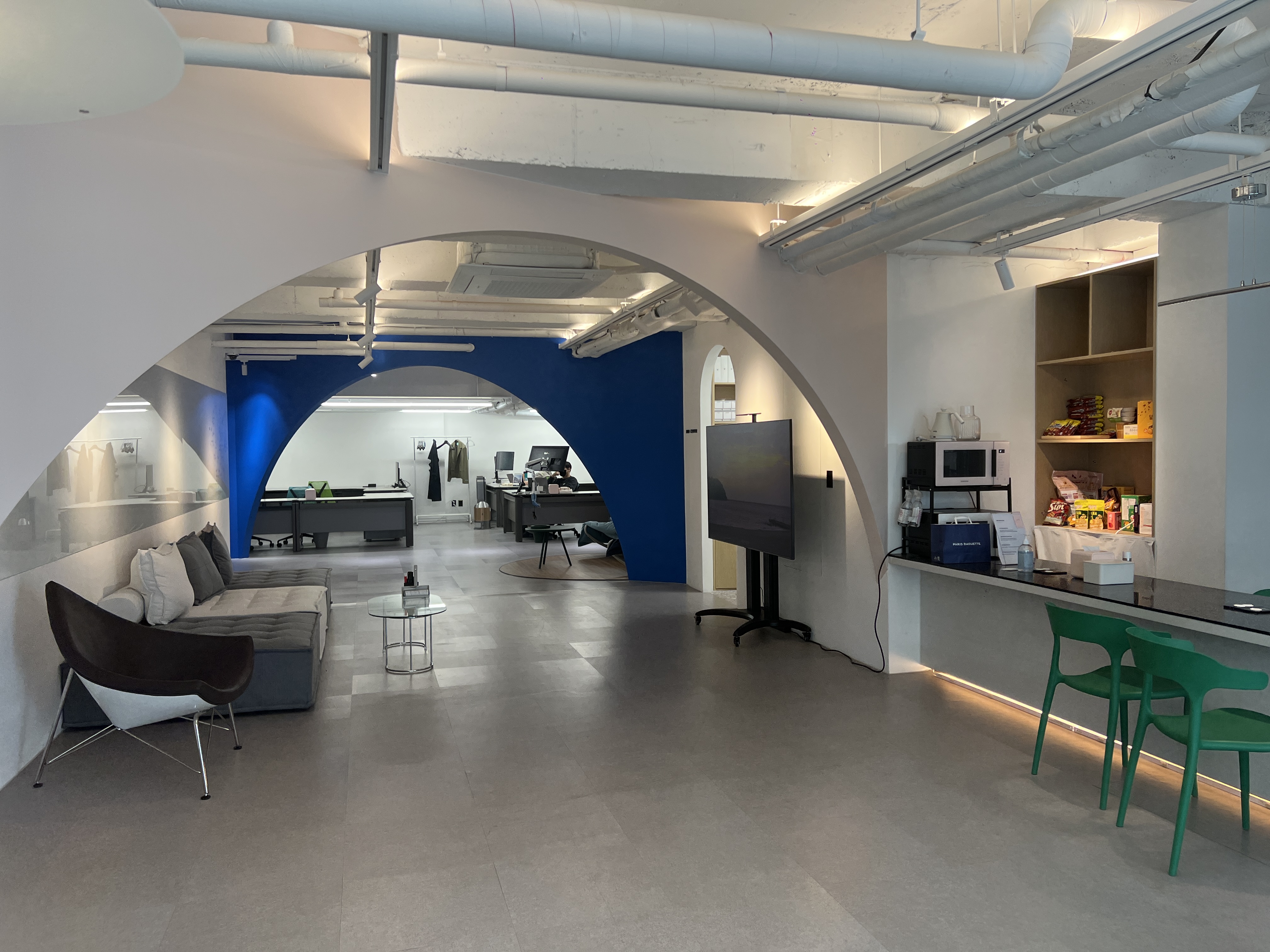 아시모프 주식회사 대표이미지