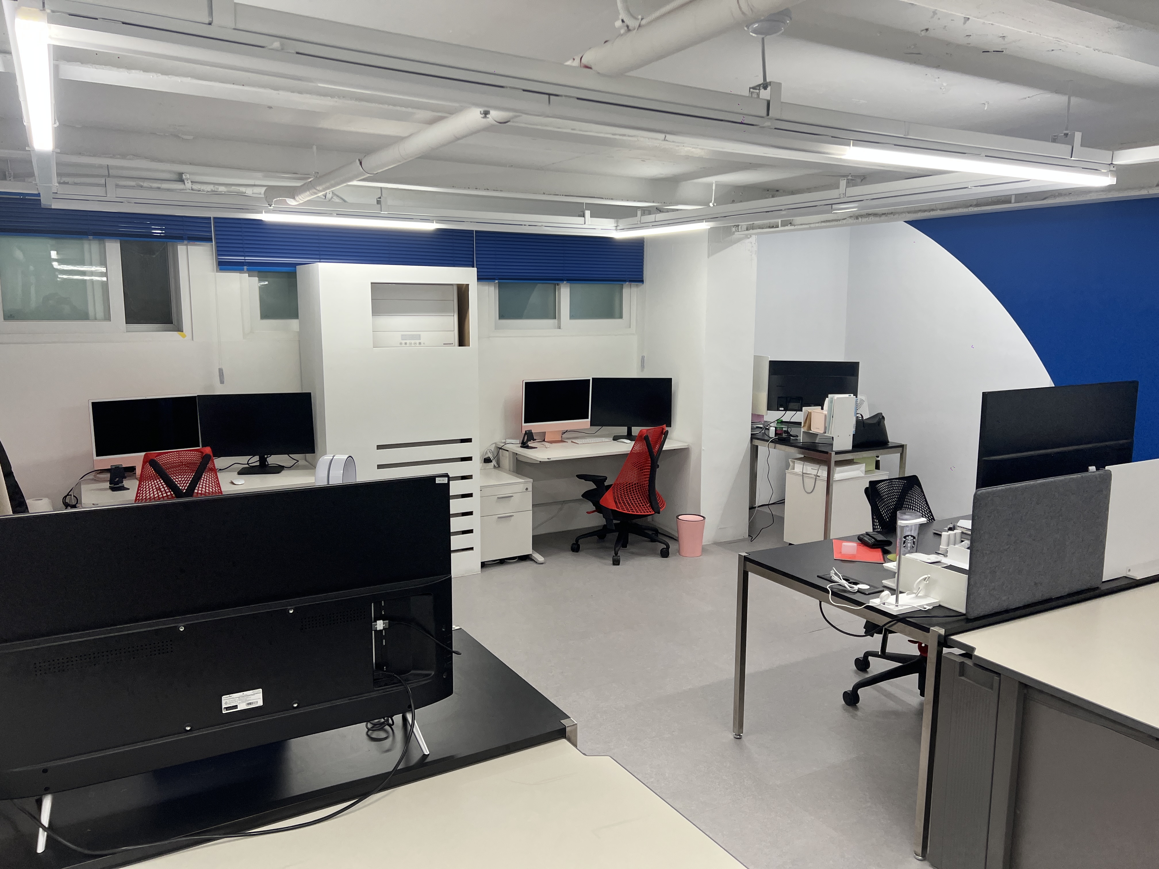 아시모프 주식회사 대표이미지