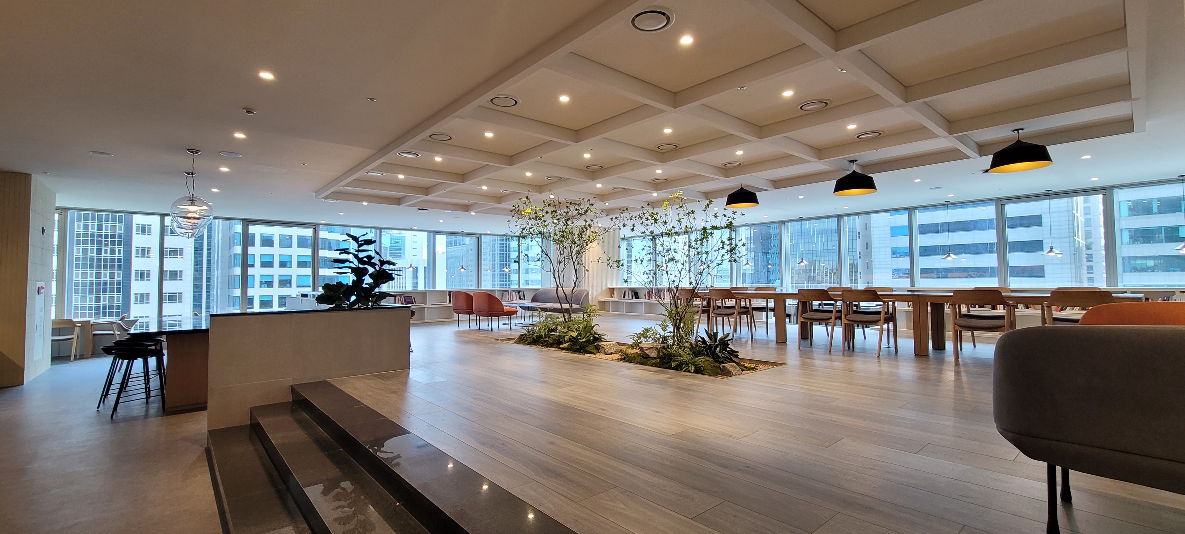 (주)데이원컴퍼니 대표이미지