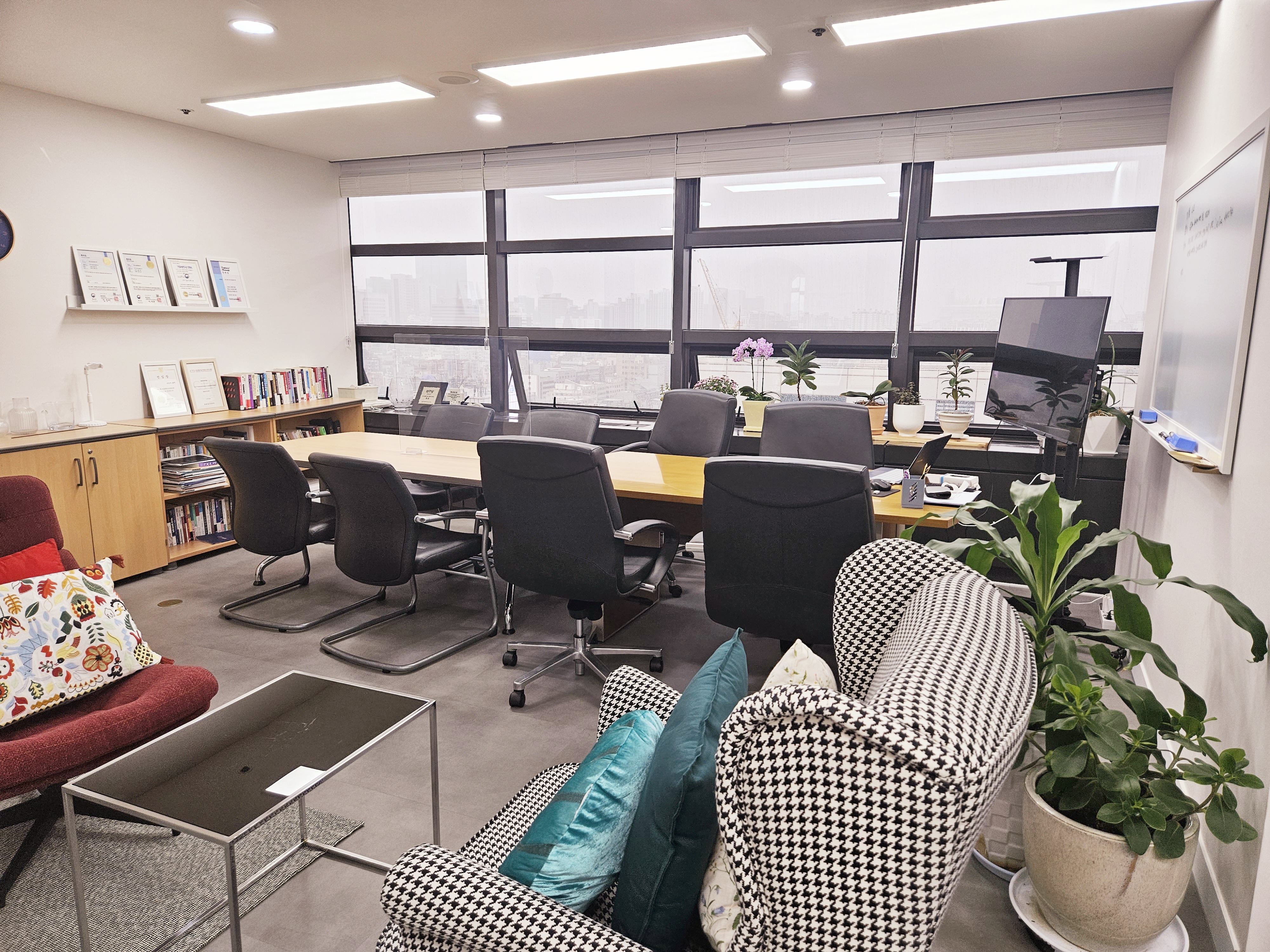 주식회사 아인잡 대표이미지