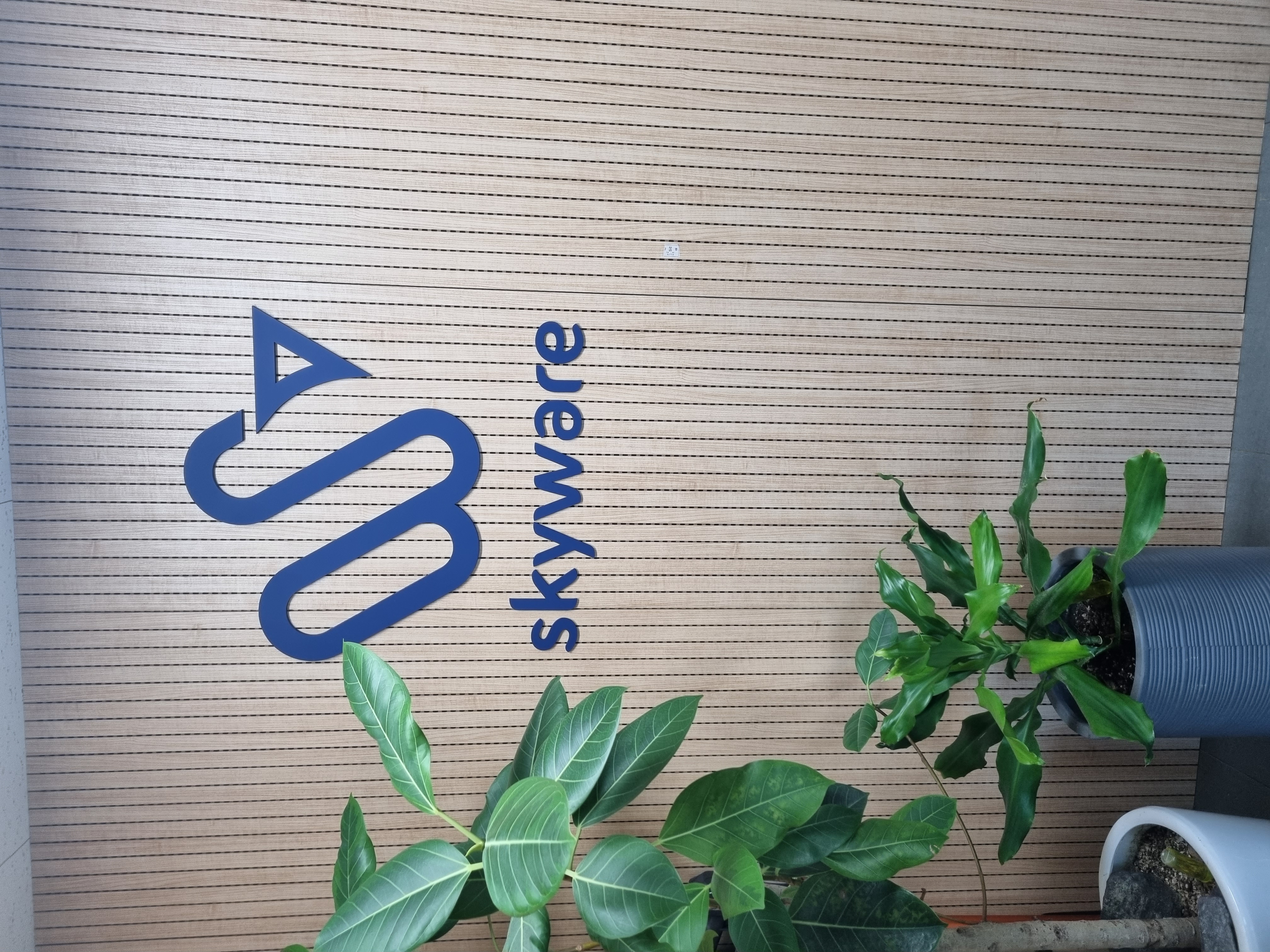 (주)스카이웨어 대표이미지