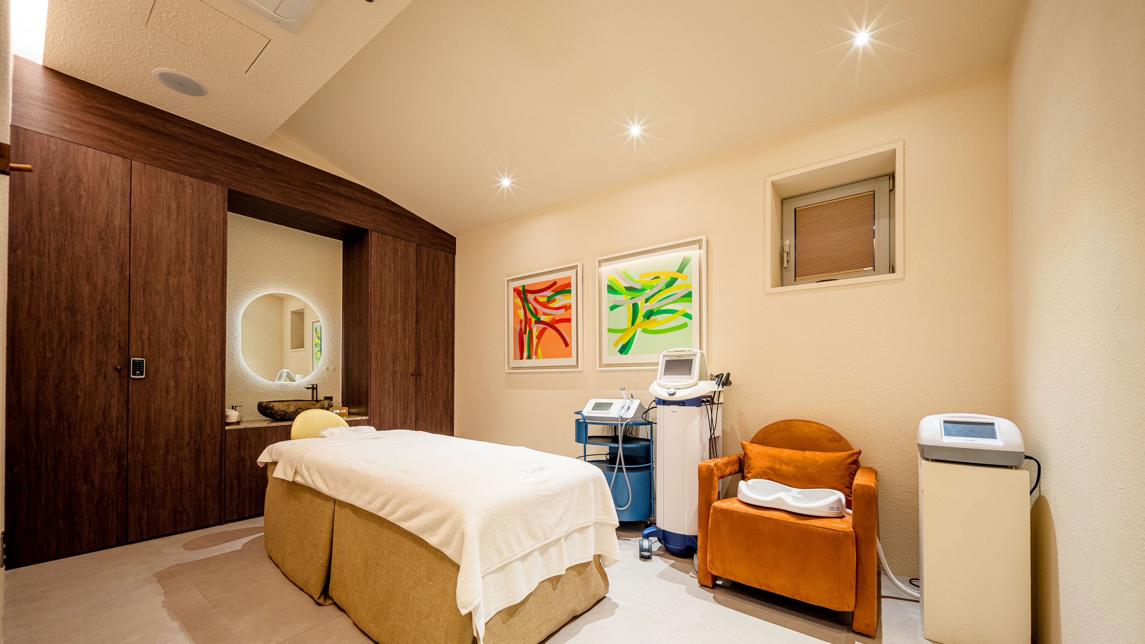 (주)지냄 대표이미지