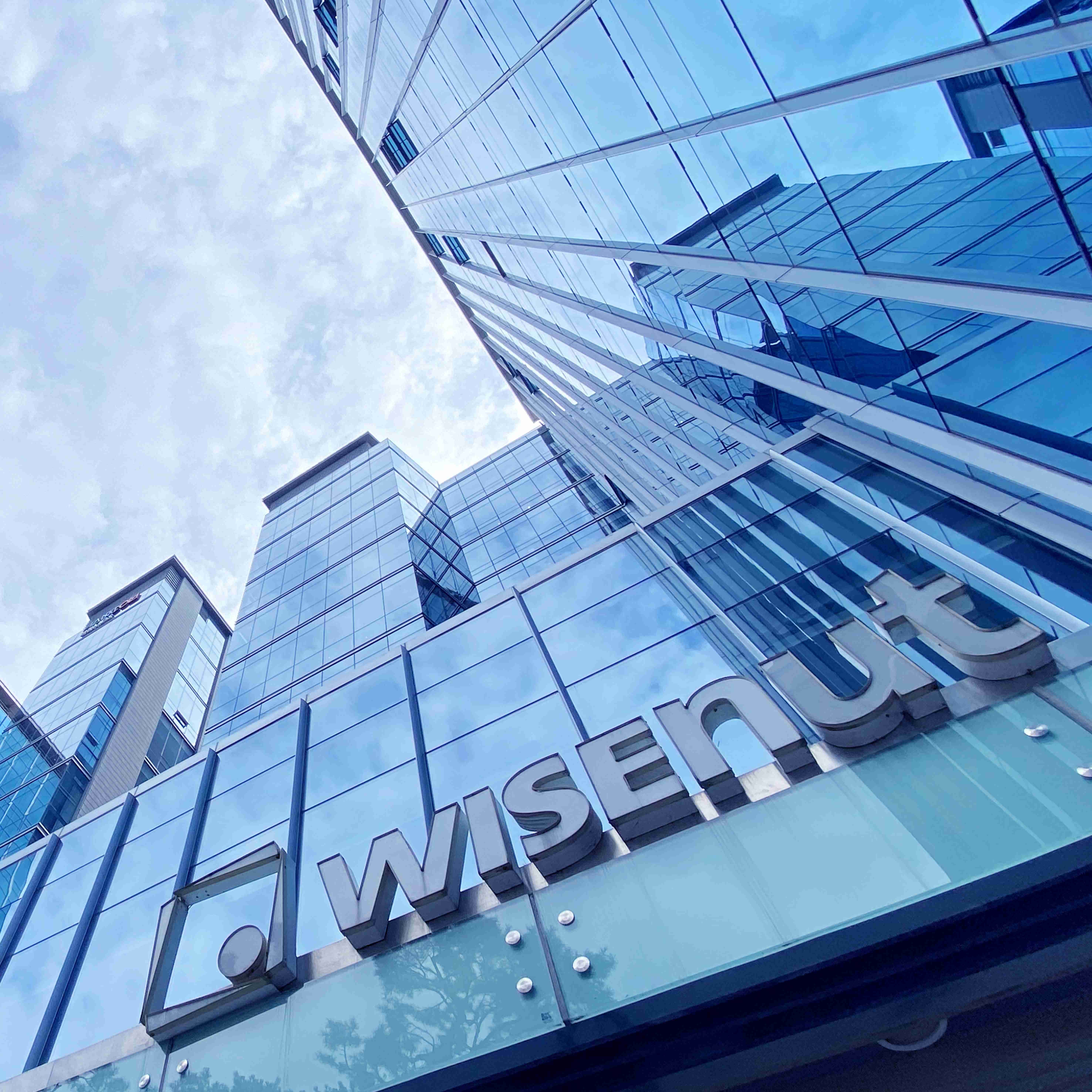 와이즈넛 대표이미지