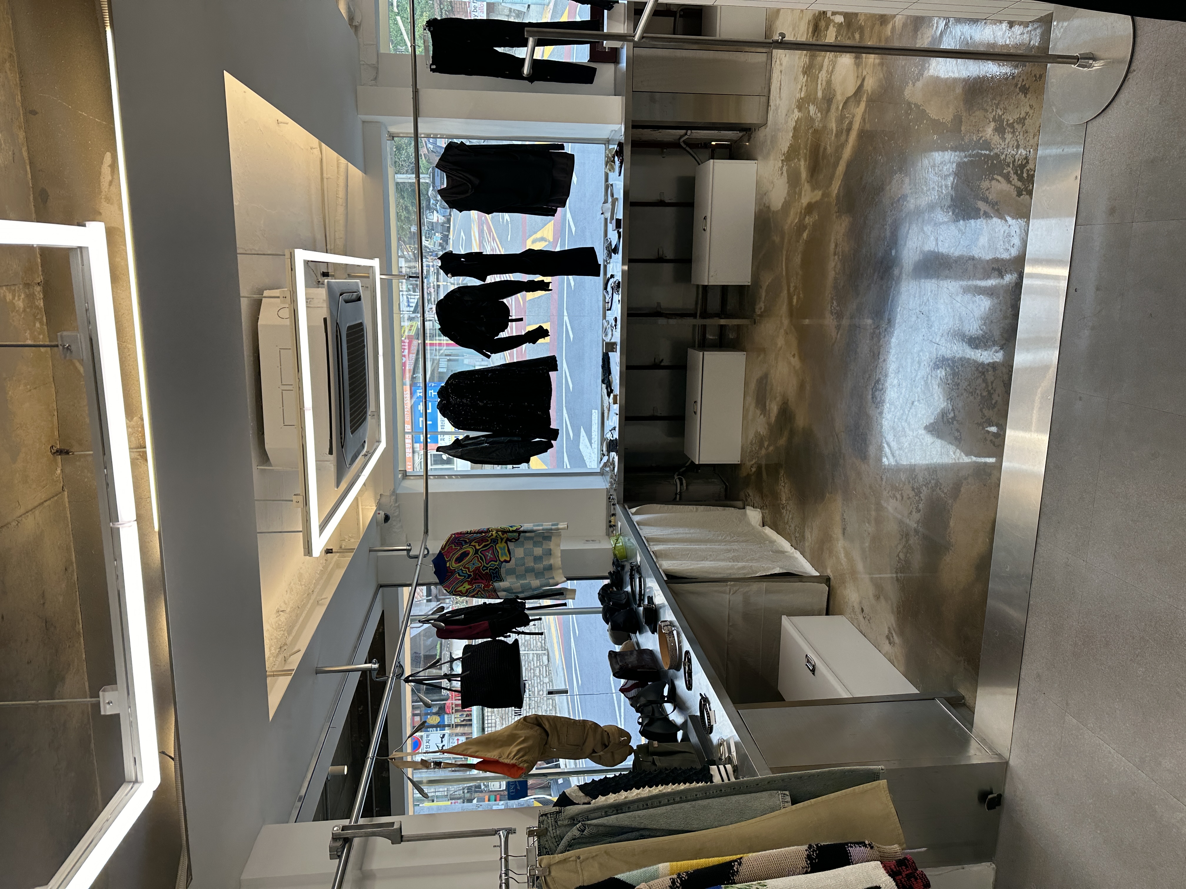 윤회 주식회사 대표이미지