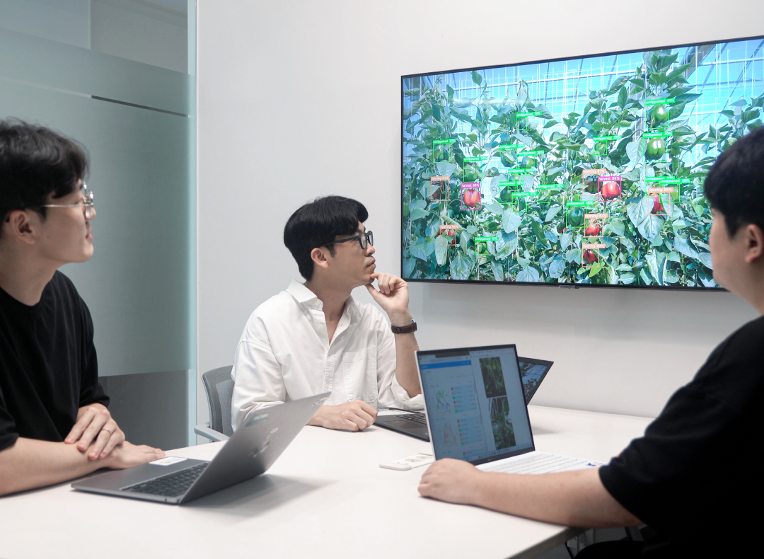 아이오크롭스(주) 대표이미지