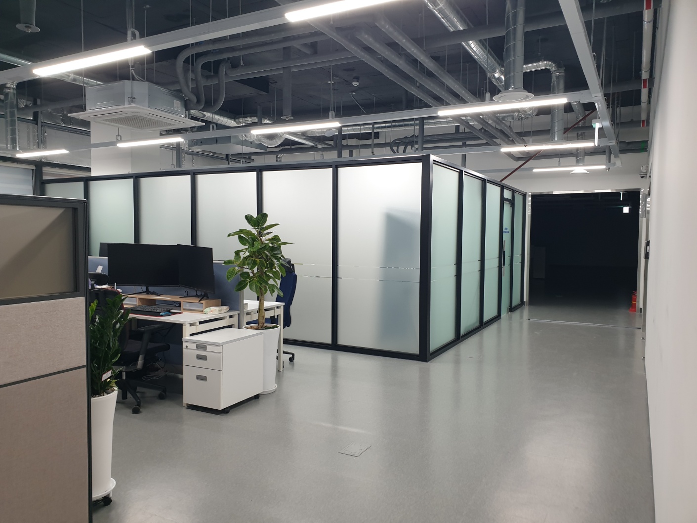 균형과 매듭 주식회사 대표이미지