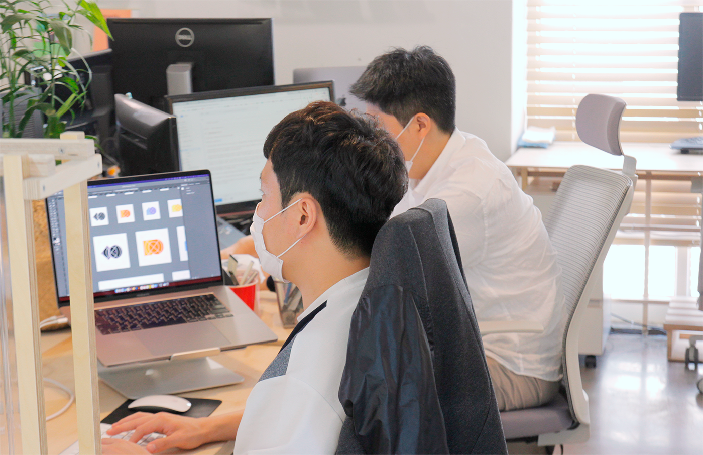 스터닝 대표이미지